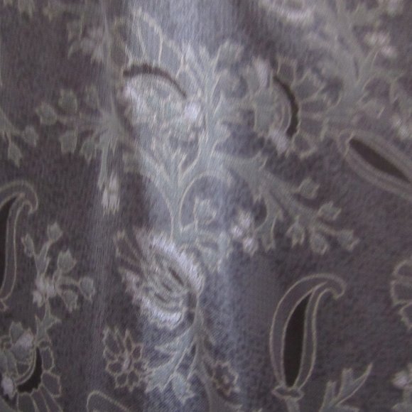 Kathie Lee Skirt - Picture 2 of 6